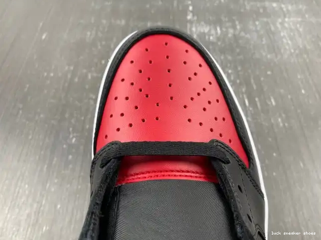 Rep LUCY Low 705329-001 Air Retro 1 Bred Jordan 0522